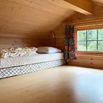 Stunning Home In Lauvstad With Wifi *