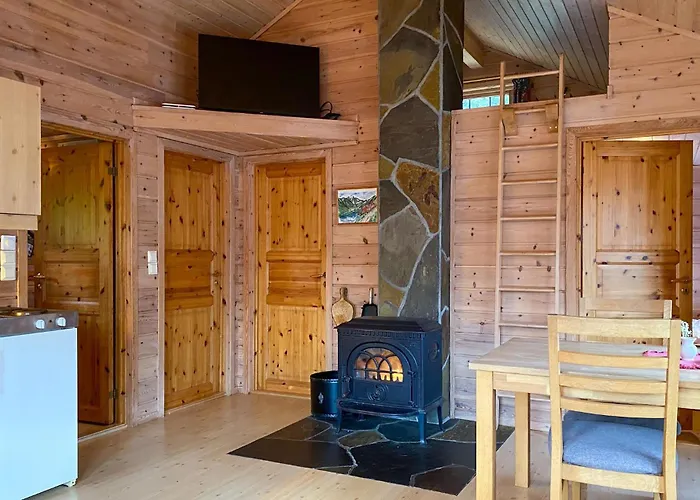 2 Bedroom Cozy In Дом отдыха Lauvstad