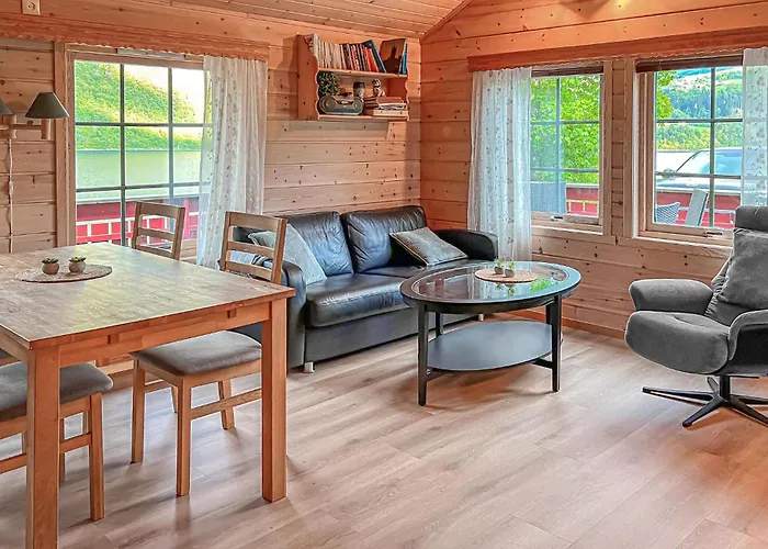 2 Bedroom Cozy In Дом отдыха *